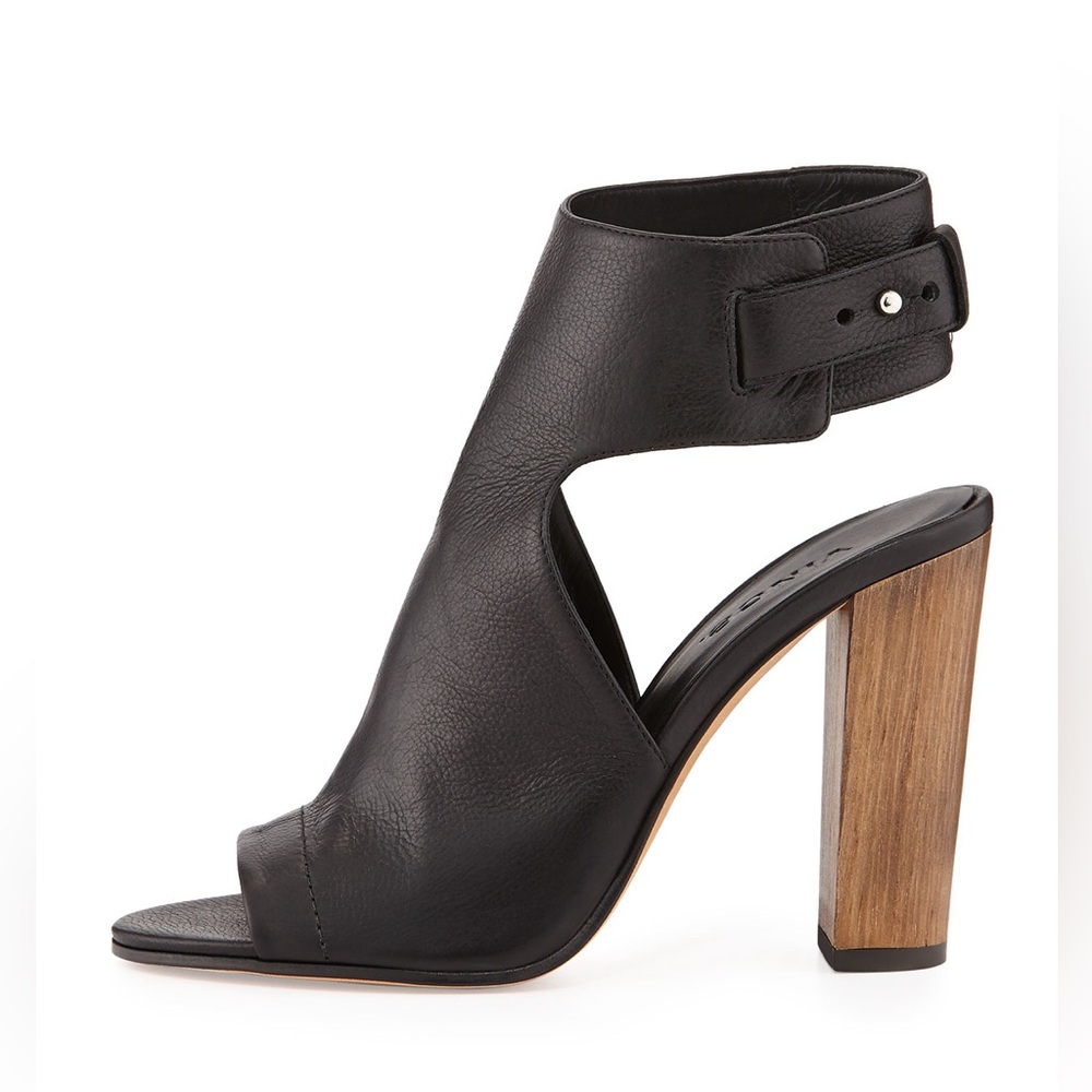 VINCE Addie booties